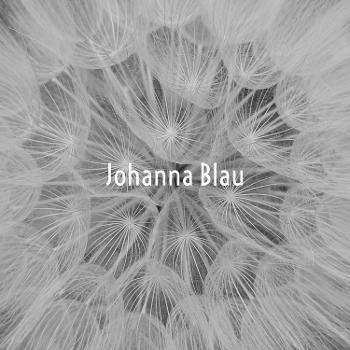 Johanna Blau - Die Wahrheit versteckt sich hinter Wolkenbildern